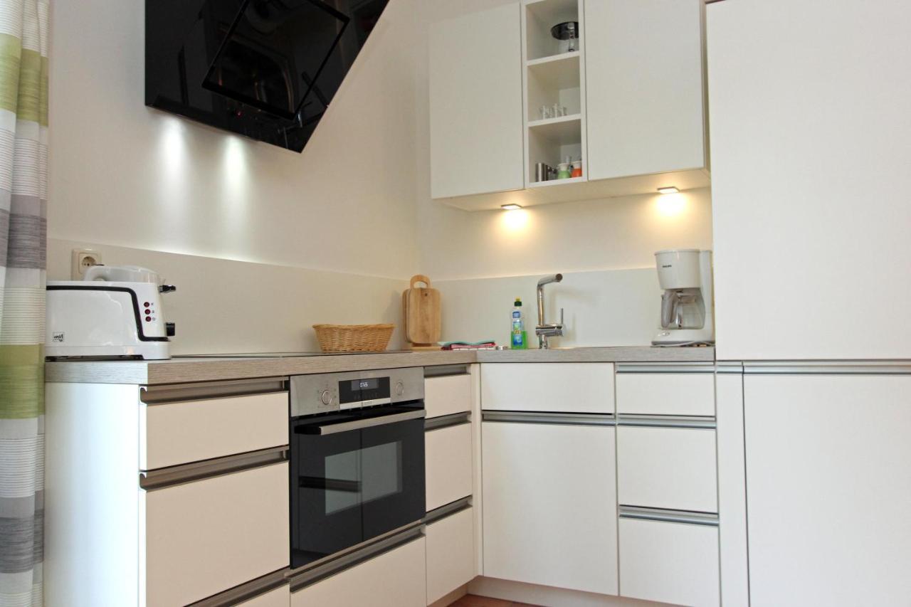 보른 Haus Michel 02 아파트 외부 사진